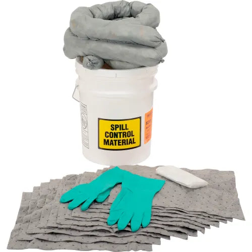 Global Industrial&#153; Universal 5 Gallon Truck Spill Kit, Bucket